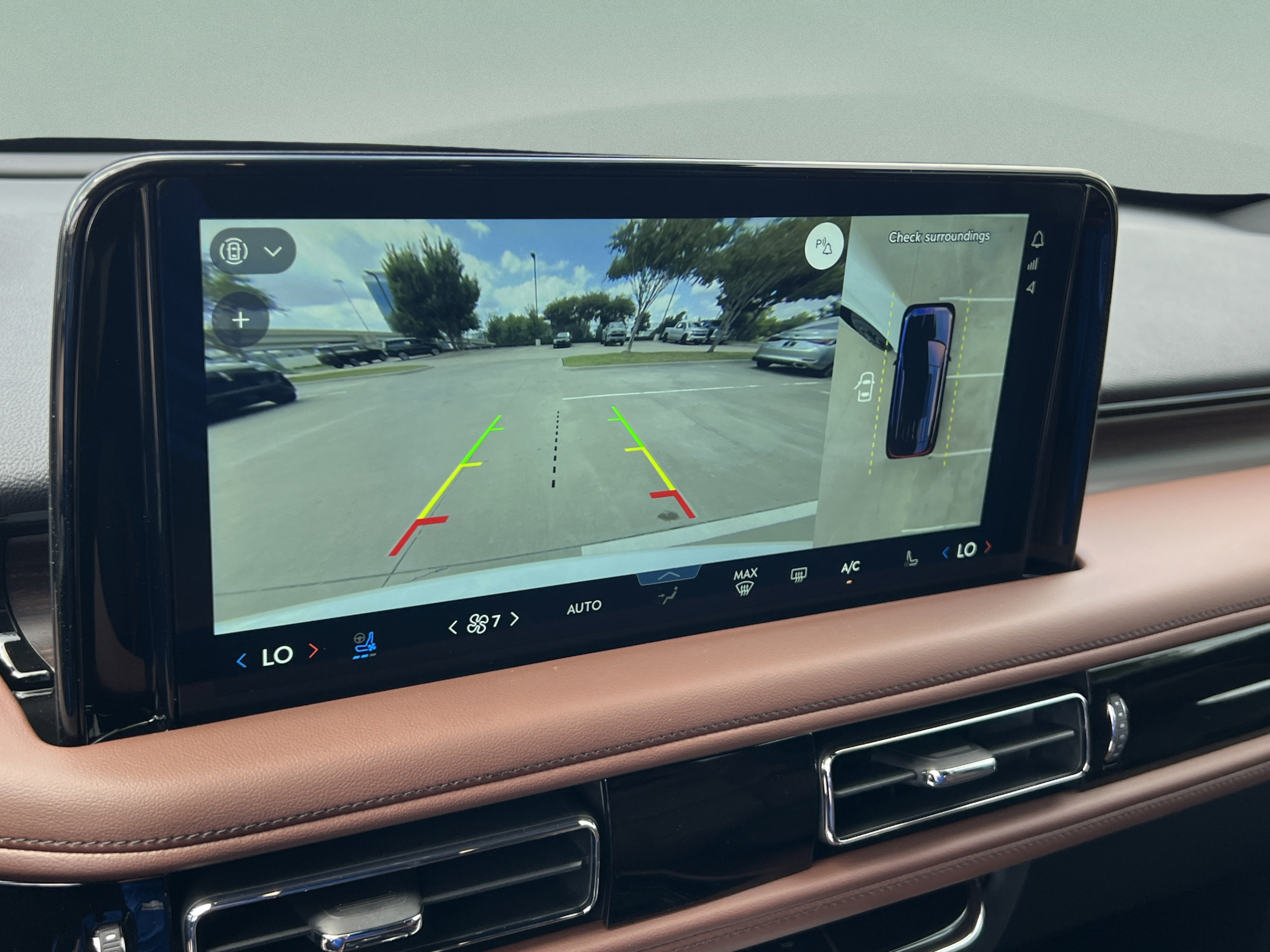 New 2027 Lincoln Aviator Reserve AWD/4WD image 14