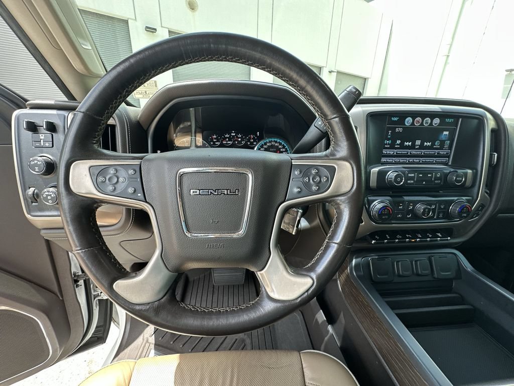 Certified 2019 GMC Sierra 2500 Denali w/ Duramax Plus Package AWD/4WD image 11