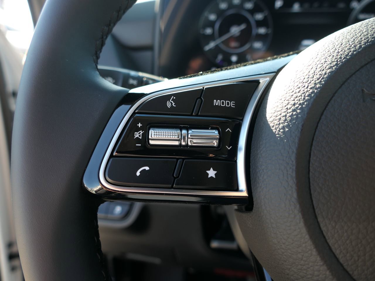 New 2026 Kia Seltos EX w/ EX Sunroof Package image 13