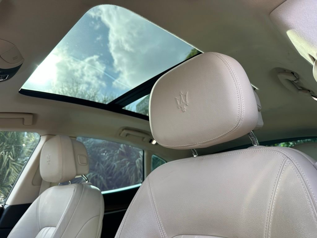 Used 2022 Maserati Levante GT image 32