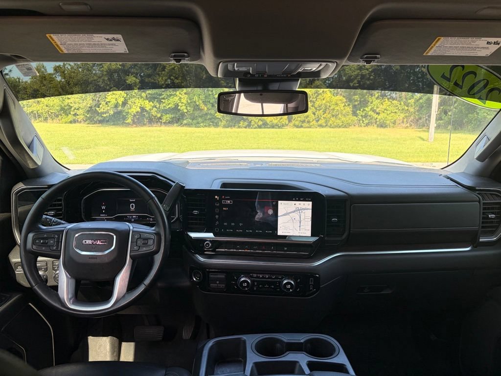 Used 2022 GMC Sierra 1500 SLT w/ Max Trailering Package AWD/4WD image 18