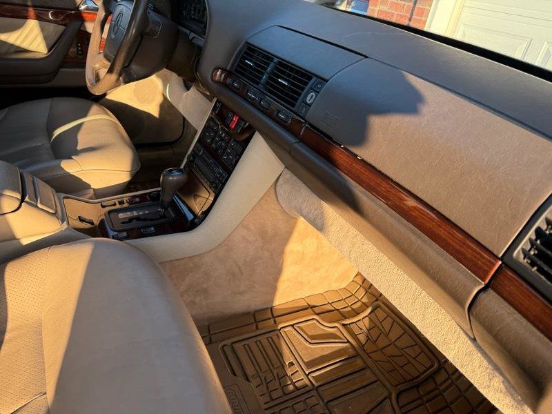 Used 1995 Mercedes-Benz S 320 image 31