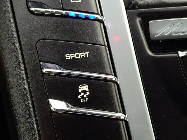 Used 2017 Porsche Macan S AWD/4WD image 32