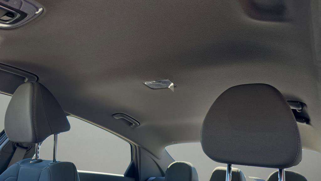 New 2026 Hyundai Elantra Sport FWD image 15