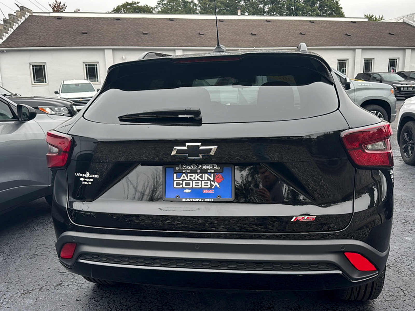 Used 2025 Chevrolet Trax RS w/ Driver Confidence Package FWD image 4