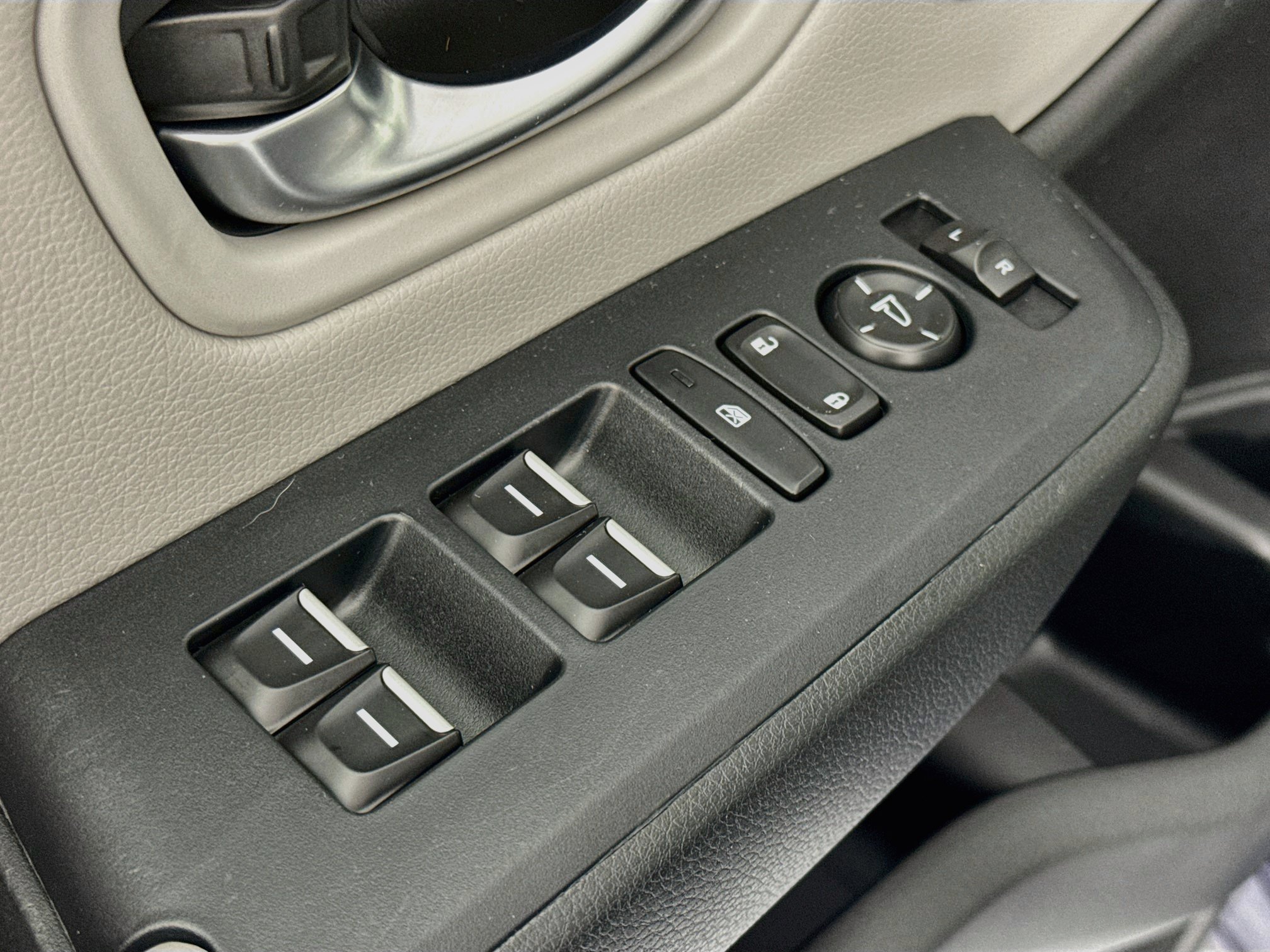 Certified 2023 Honda Pilot Touring image 18