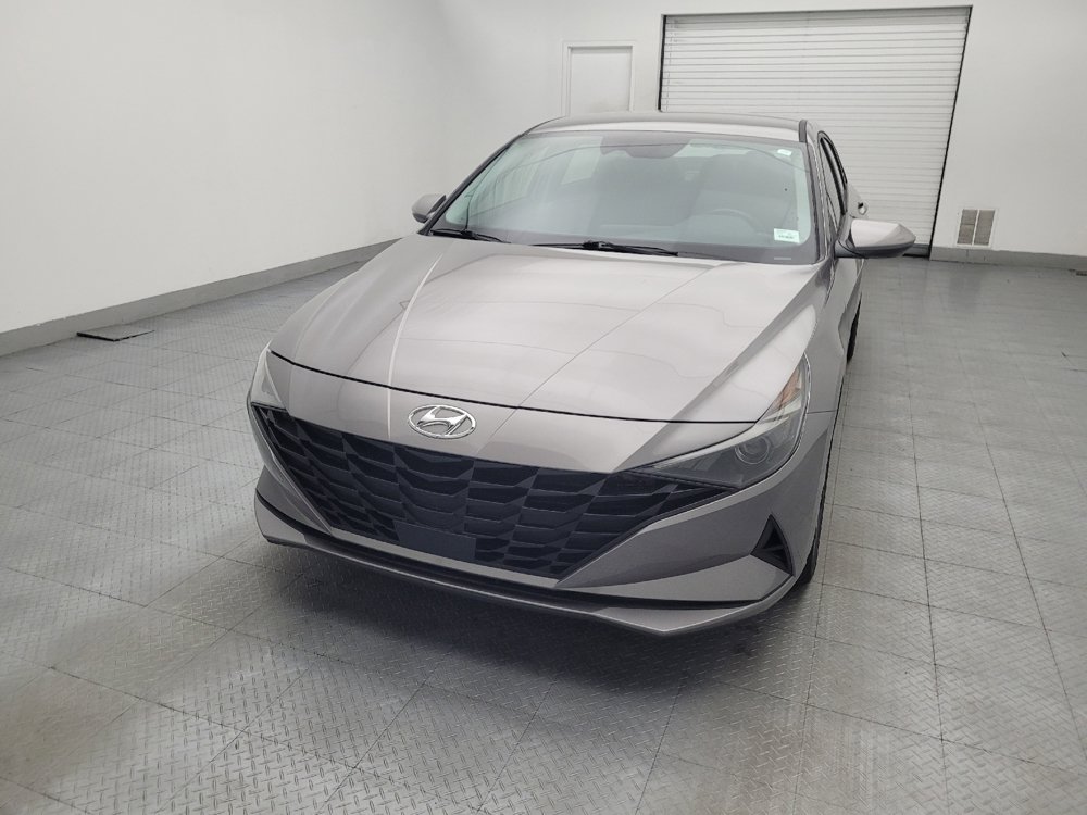 Used 2023 Hyundai Elantra SEL w/ Convenience Package FWD image 15