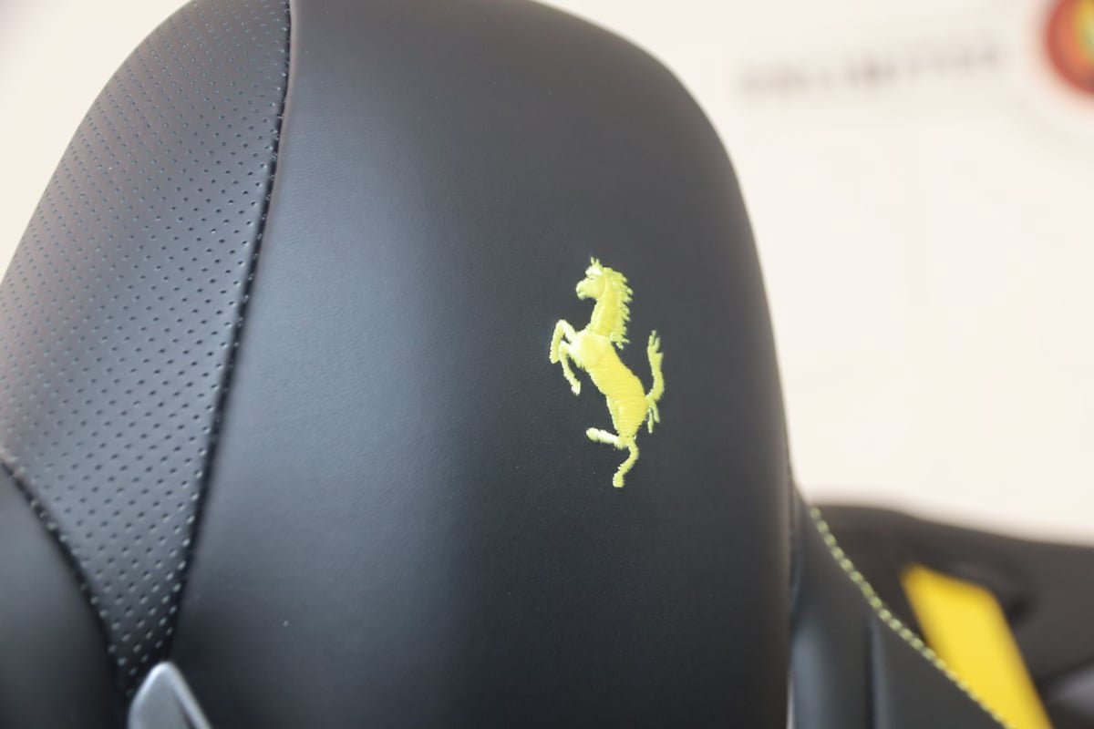 Used 2022 Ferrari Portofino M RWD image 16