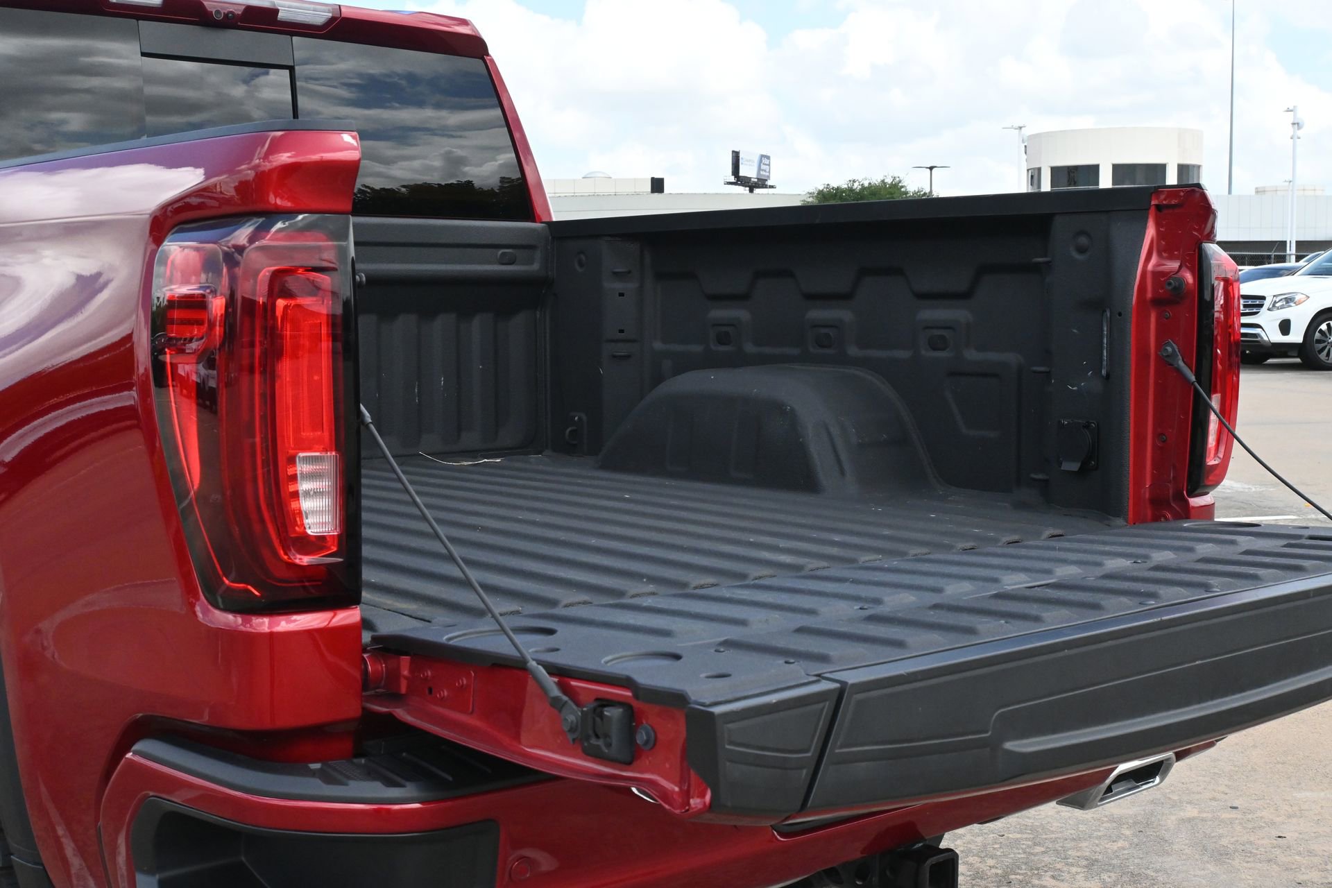 Used 2026 GMC Sierra 1500 AT4 w/ AT4 Premium Package AWD/4WD image 22