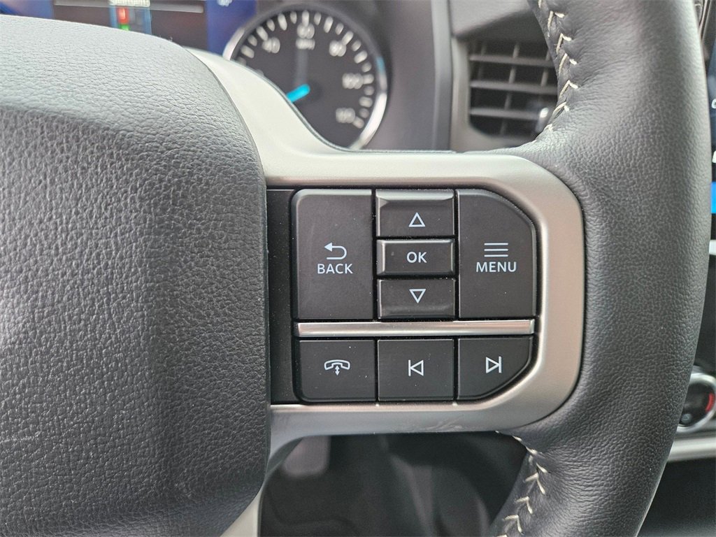 Used 2024 Ford Expedition XLT image 23