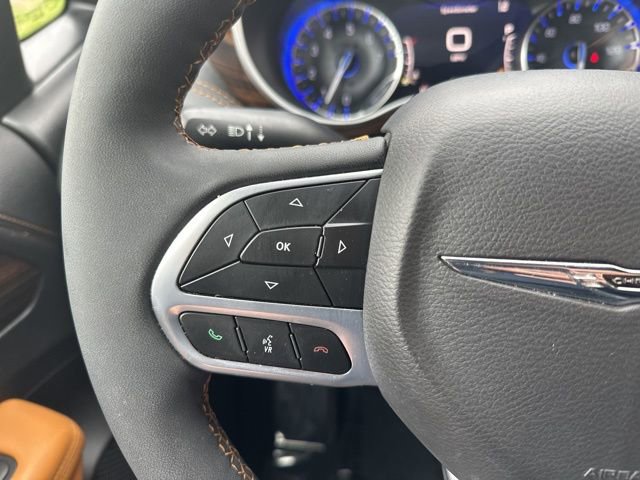 Used 2022 Chrysler Pacifica Pinnacle AWD/4WD image 19