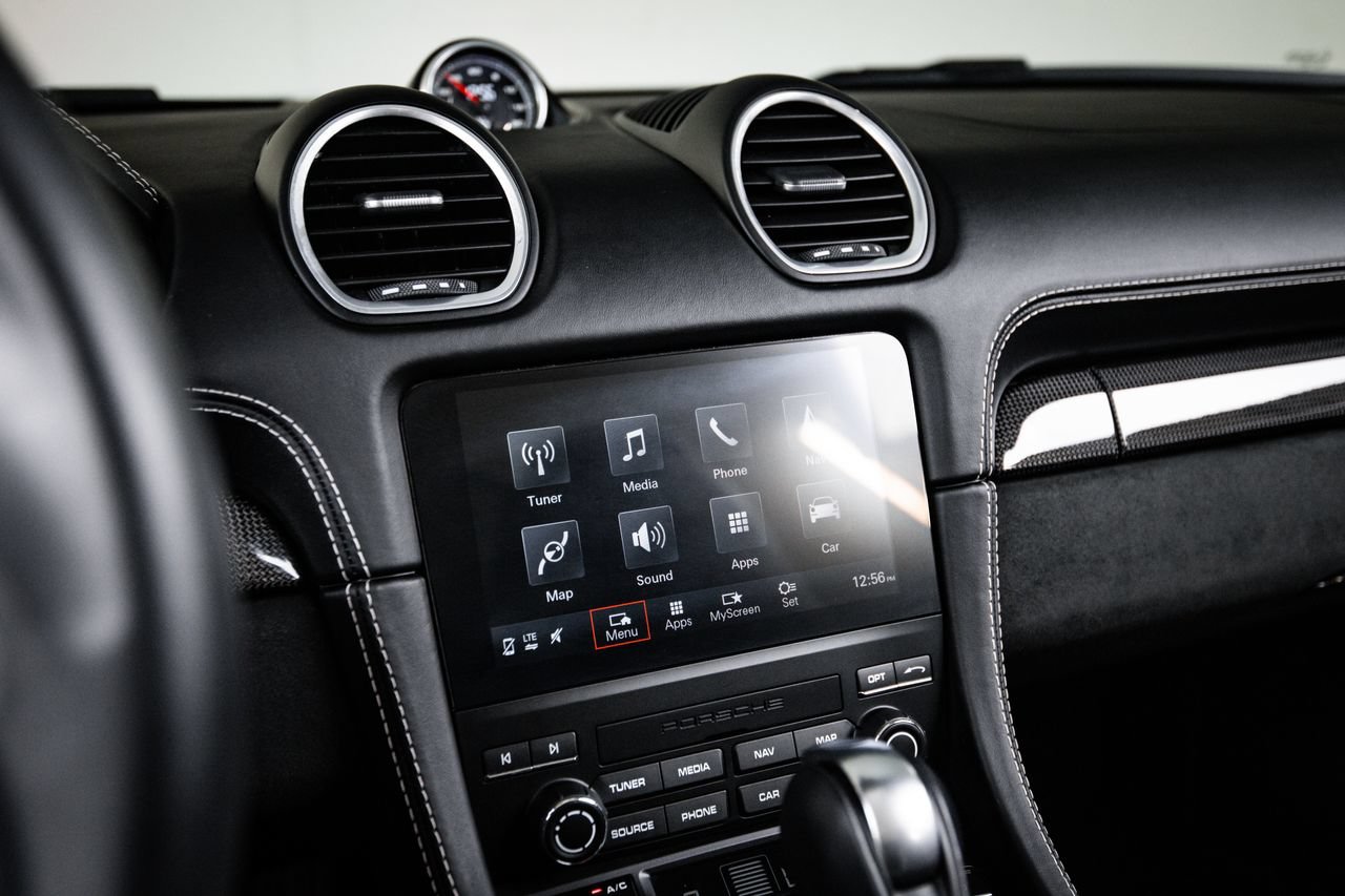 Certified 2025 Porsche 718 Boxster GTS RWD image 18