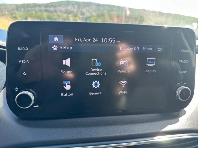 Used 2023 Hyundai Santa Fe SE AWD/4WD image 15