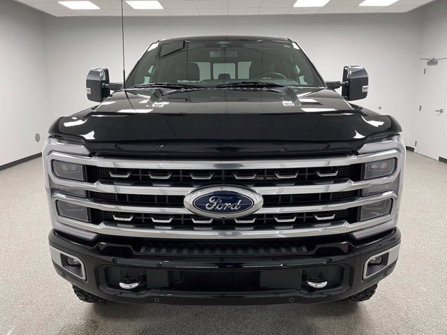 Used 2024 Ford F350 Platinum w/ Tremor Off-Road Package AWD/4WD image 3