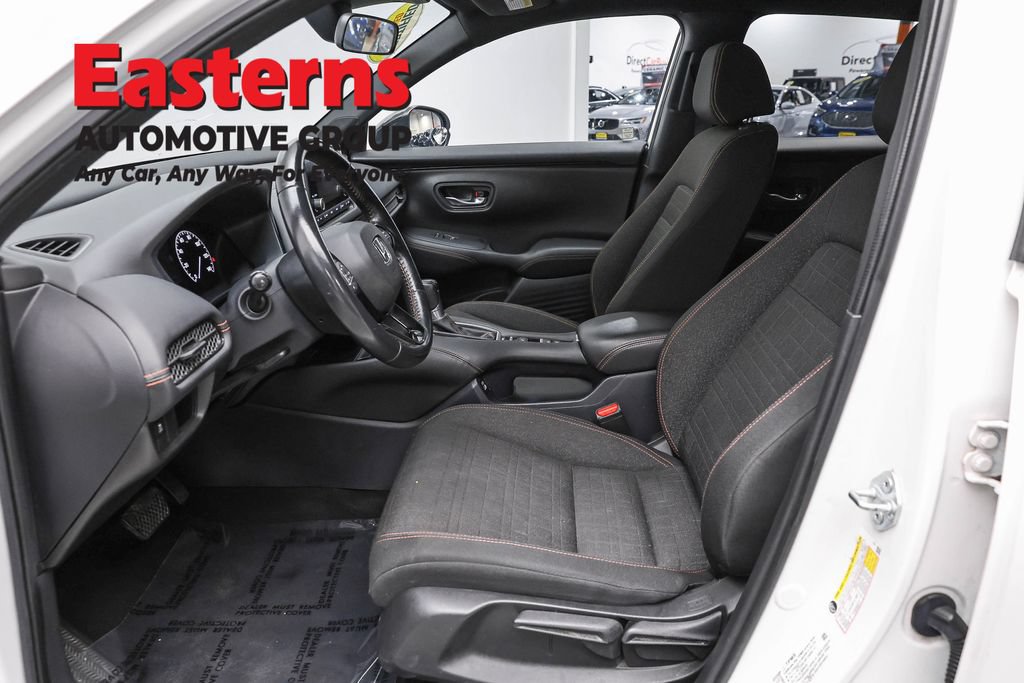 Used 2023 Honda HR-V Sport image 16
