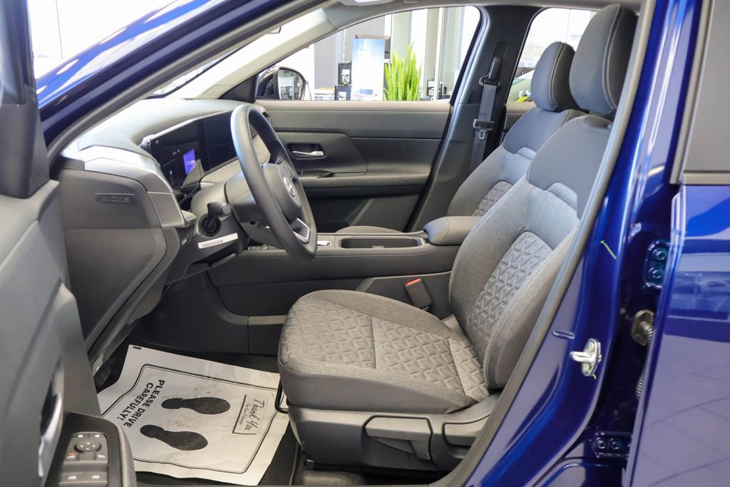 New 2026 Nissan Kicks SV image 6