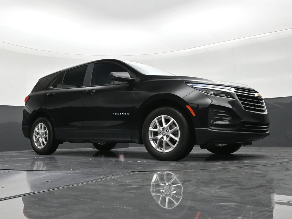 Used 2024 Chevrolet Equinox LS FWD image 25