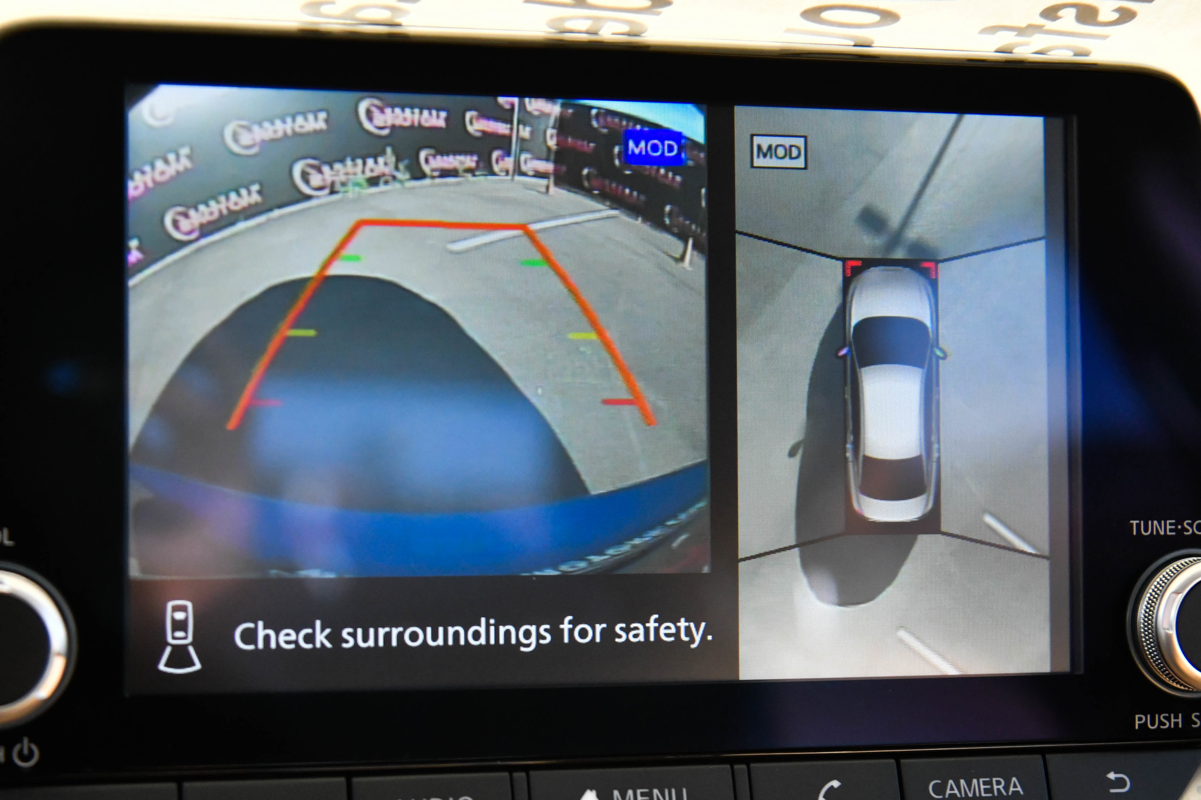 Used 2025 Nissan Sentra SV w/ SV Premium Package FWD image 19