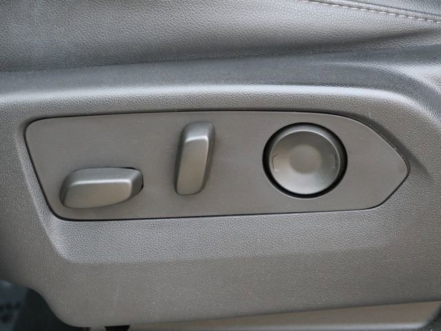 Used 2023 Chevrolet Suburban Z71 w/ Z71 Off-Road Package image 12