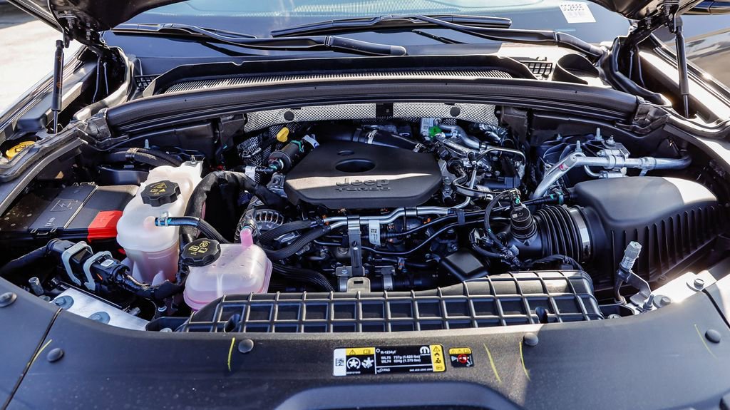 New 2026 Jeep Grand Cherokee Altitude image 32