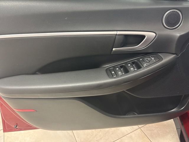 Used 2024 Hyundai Sonata SEL w/ Convenience Package FWD image 16