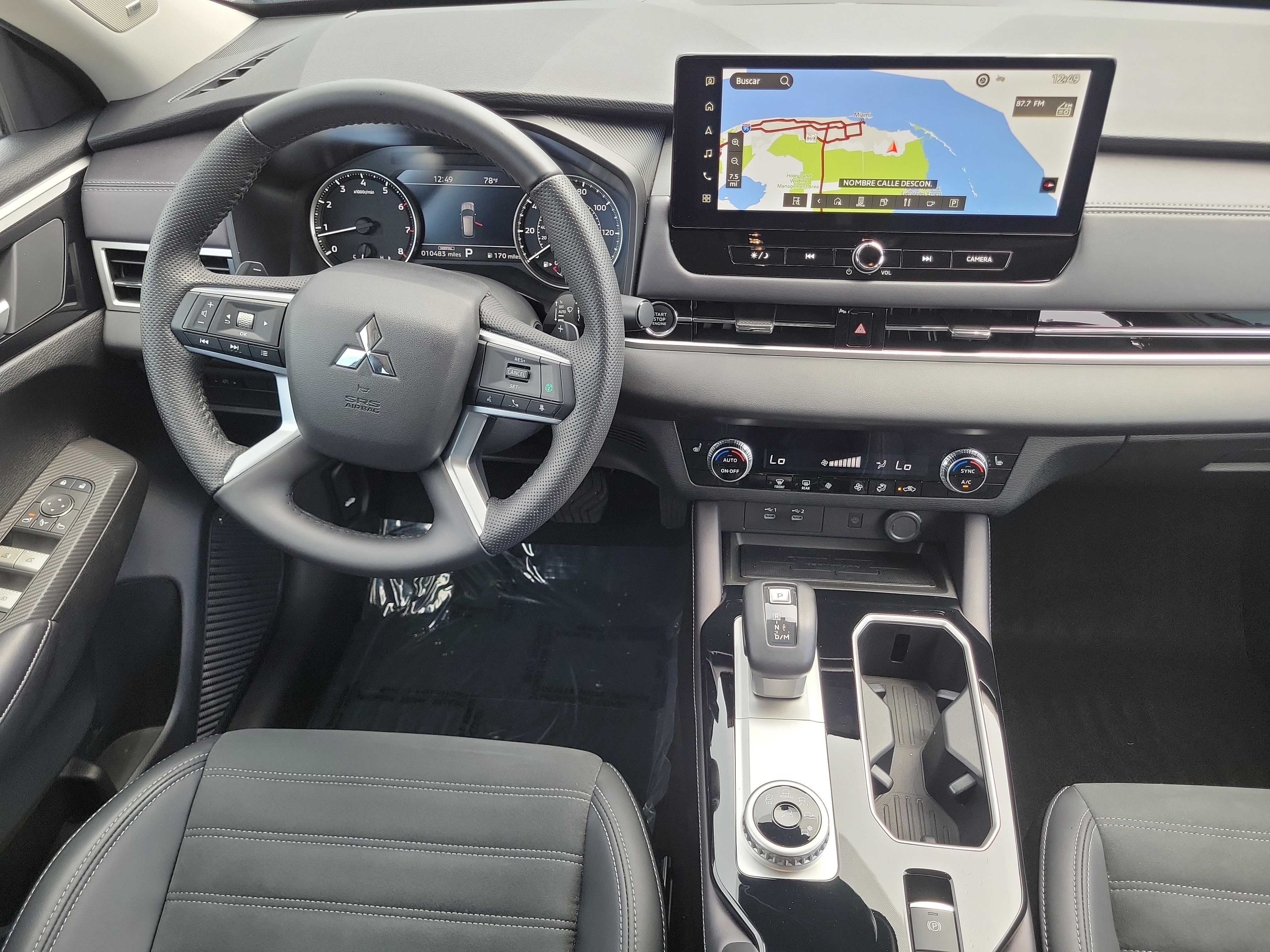 Used 2025 Mitsubishi Outlander SE FWD image 18