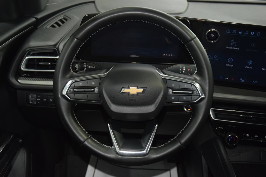 Used 2024 Chevrolet Traverse LS w/ LPO, Floor Liner Package AWD/4WD image 34