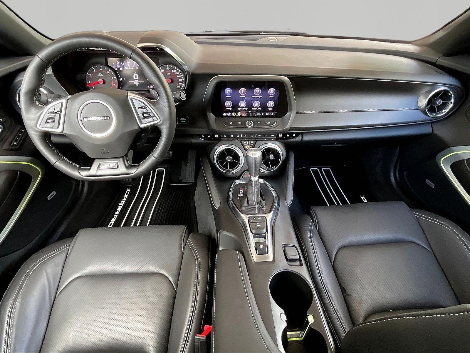 Used 2019 Chevrolet Camaro SS RWD image 7