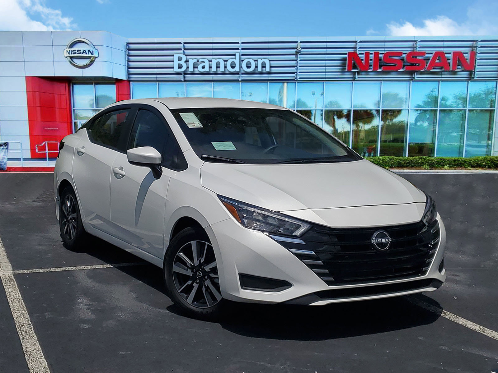 New 2025 Nissan Versa SV