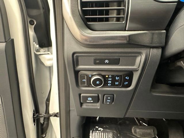 New 2025 Ford F150 Lariat w/ Equipment Group 501A Mid image 44