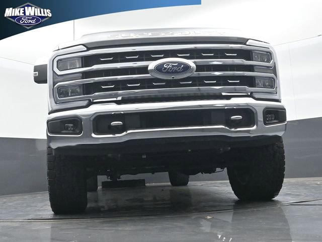 Used 2024 Ford F250 Lariat w/ Chrome Package image 18