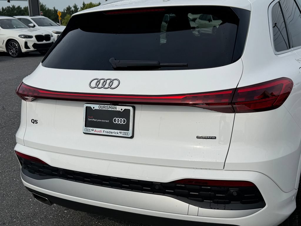 Certified 2025 Audi Q5 Premium w/ Convenience Package AWD/4WD image 11