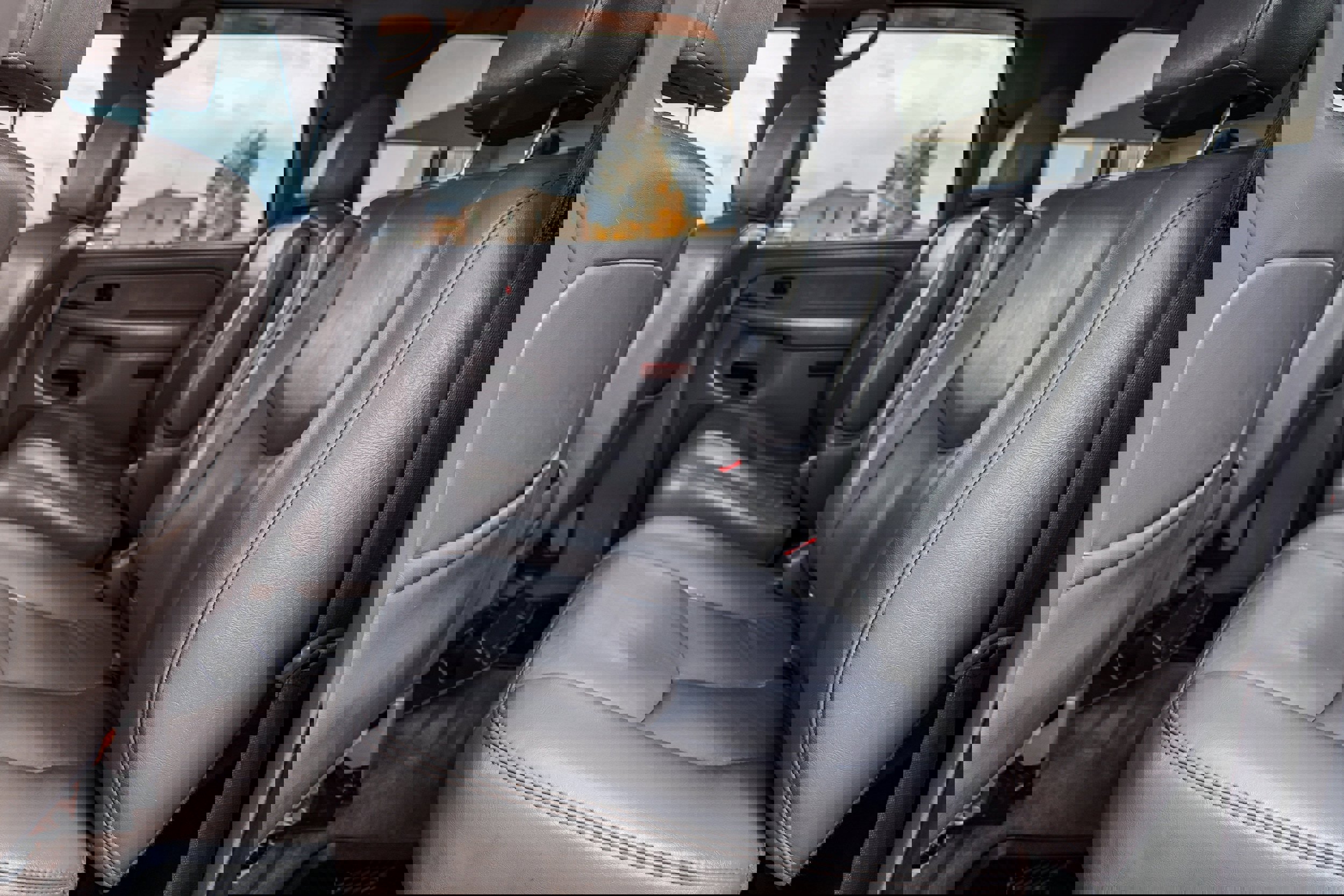 Used 2005 GMC Yukon XL 2500 SLT w/ SLT Preferred Equipment Group image 15