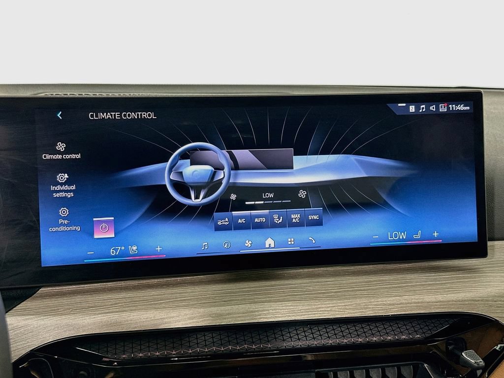 Used 2025 BMW 330i xDrive Sedan AWD/4WD image 22