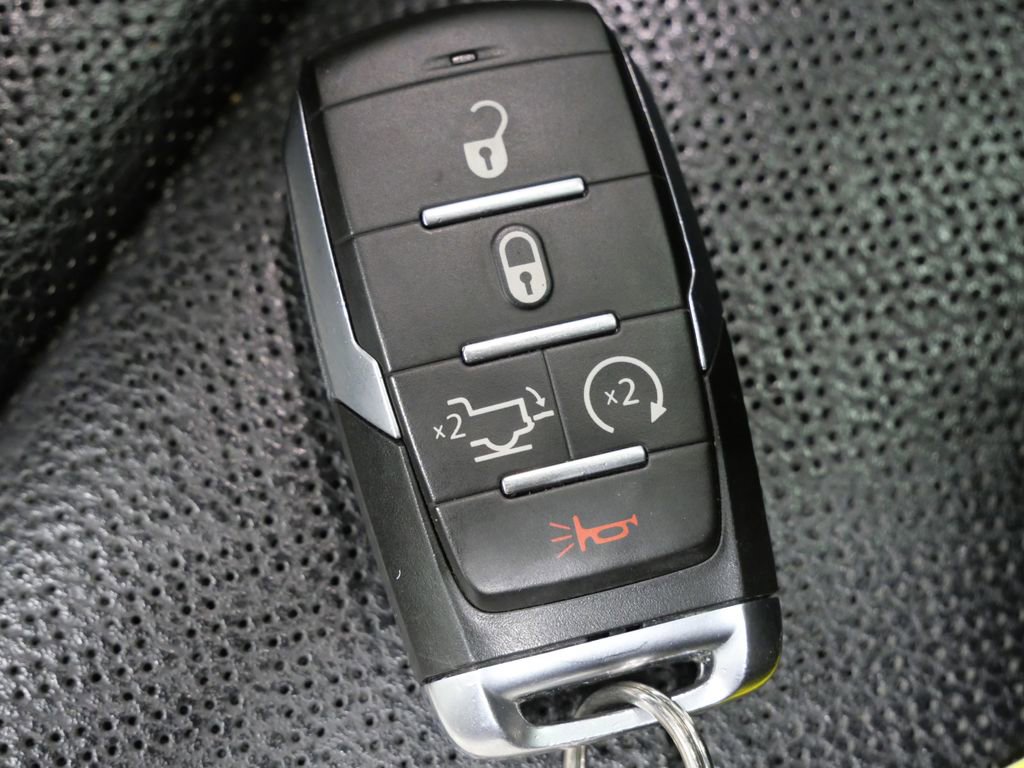 Used 2022 RAM 1500 Laramie image 28
