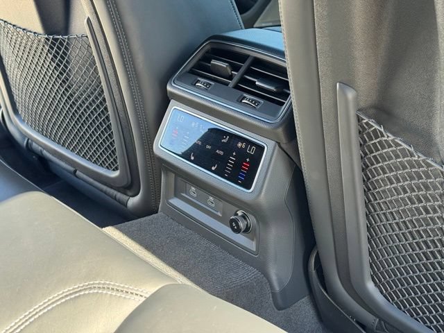 Used 2025 Audi RS 6 performance w/ Matte Carbon Package AWD/4WD image 22