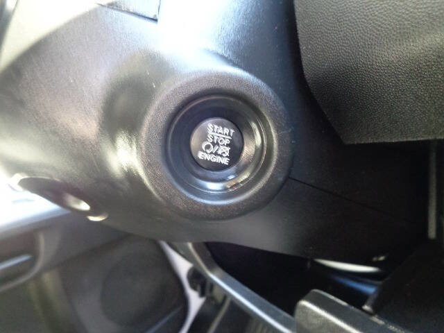 Used 2023 RAM ProMaster 2500 w/ Driver Convenience Group image 20