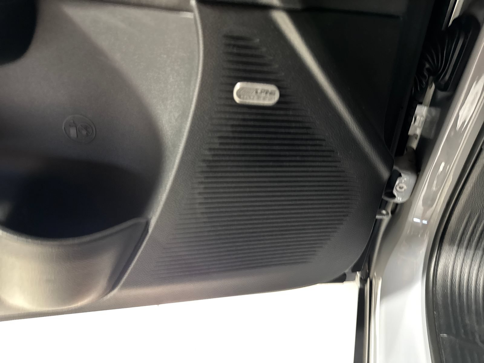 Used 2022 Dodge Challenger R/T Scat Pack RWD image 17