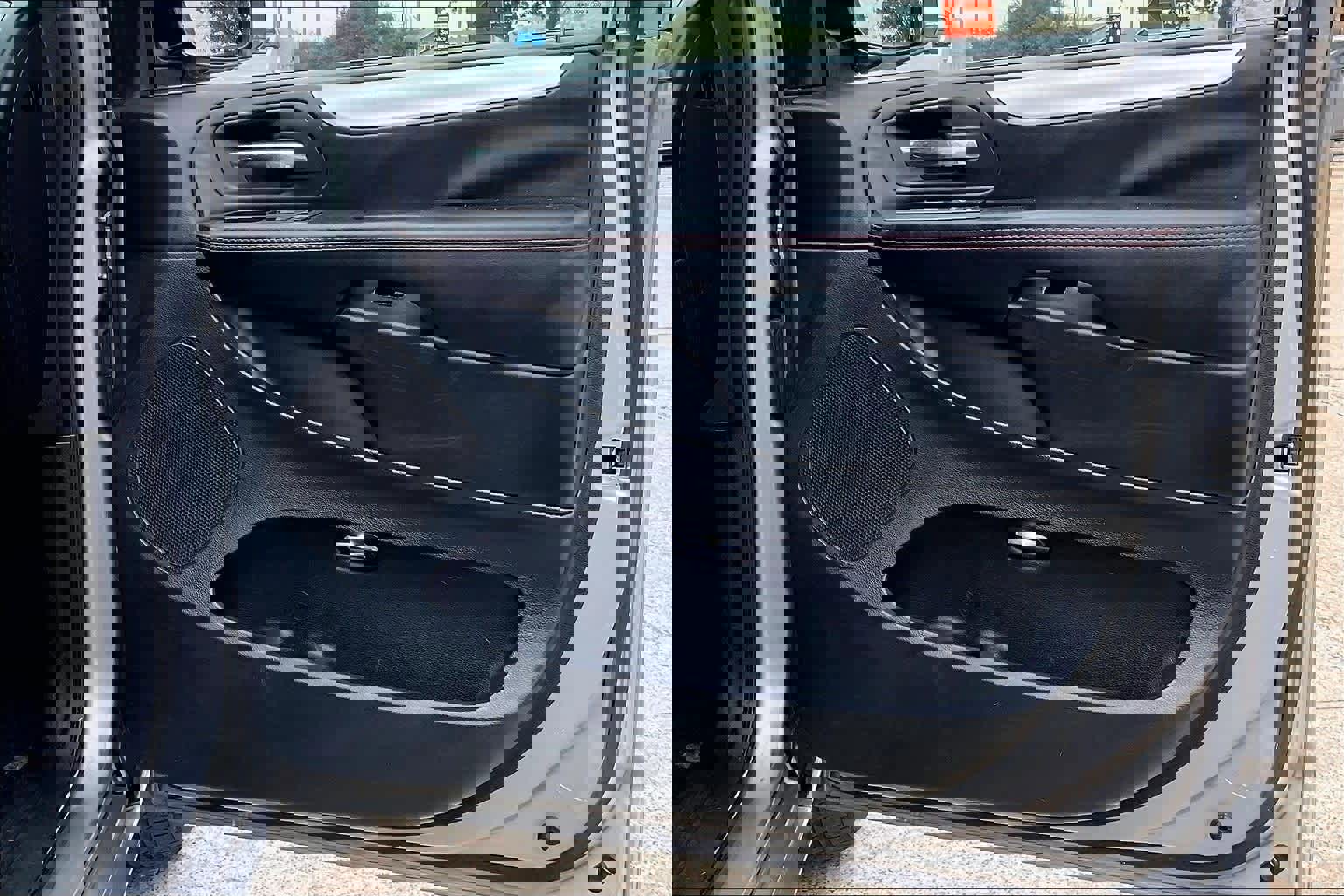 Used 2019 Dodge Grand Caravan GT image 28