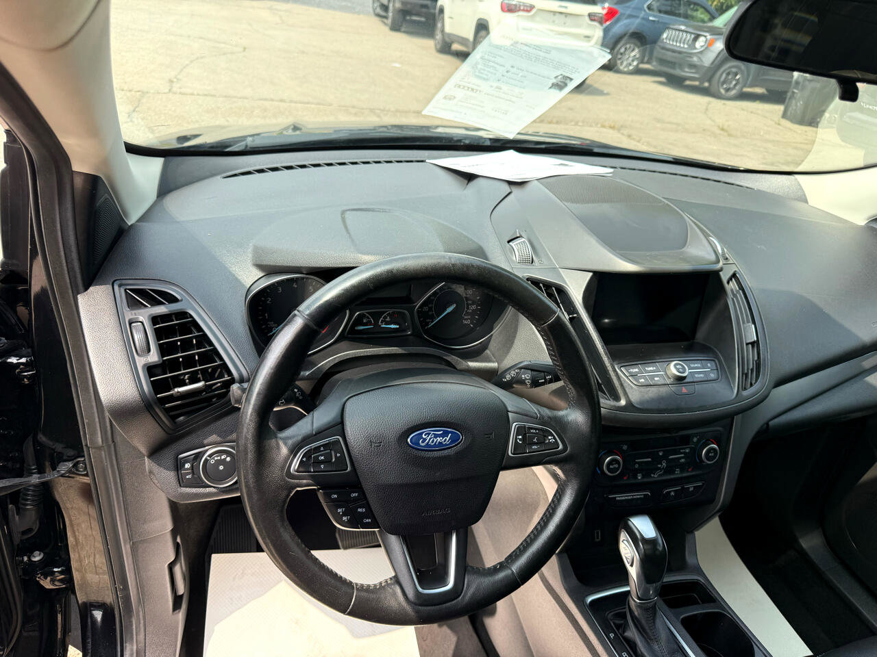 Used 2019 Ford Escape SEL image 25