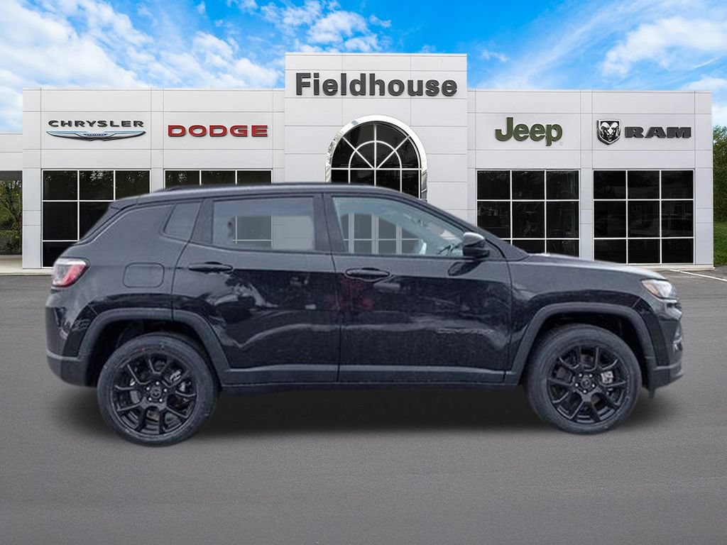 New 2026 Jeep Compass Latitude AWD/4WD image 5