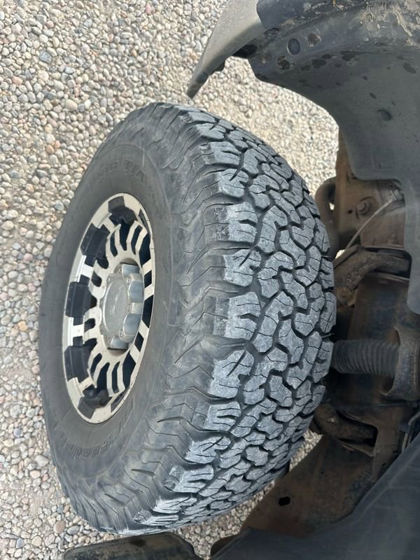 Used 2001 Chevrolet Silverado 2500 LS image 40