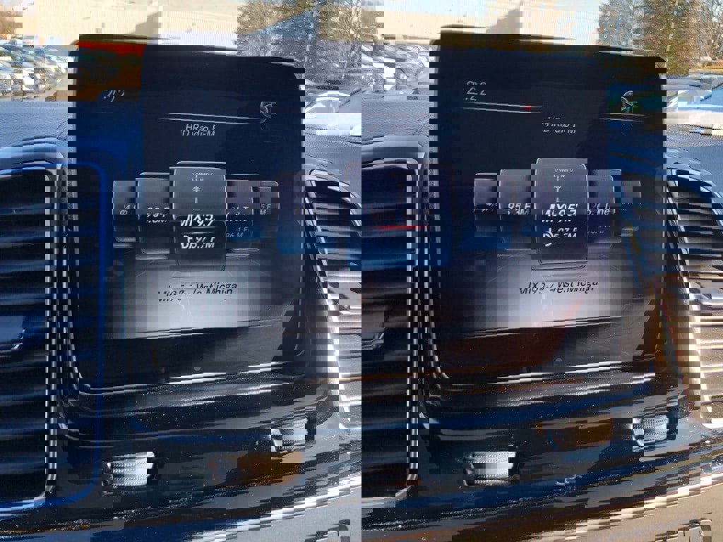 Used 2018 Mercedes-Benz GLE 43 AMG 4MATIC Coupe w/ Parking Assist Package image 26