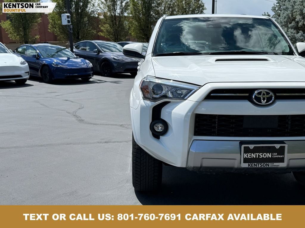 Used 2024 Toyota 4Runner TRD Off-Road AWD/4WD image 13