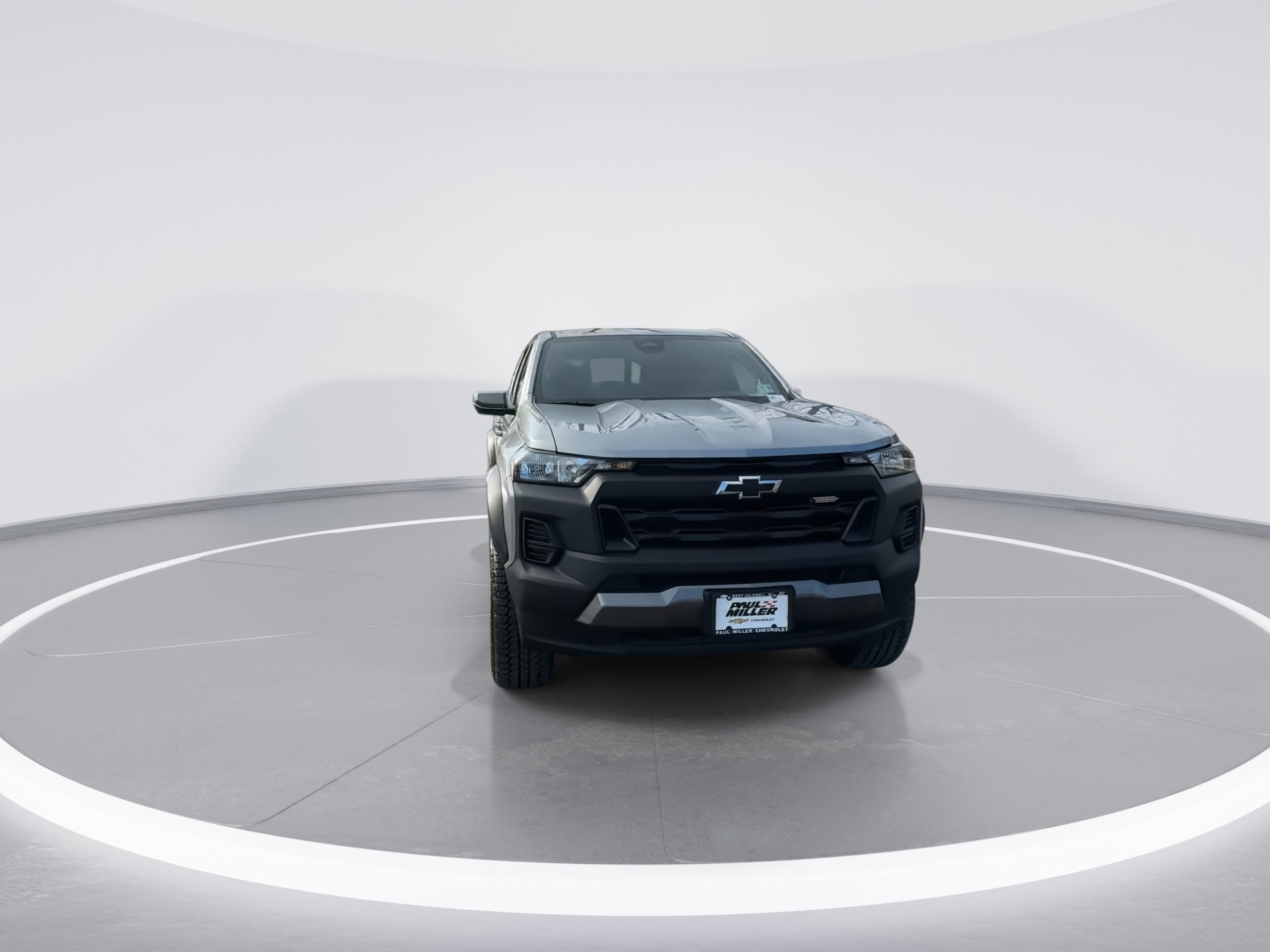 Used 2025 Chevrolet Colorado Trail Boss image 3