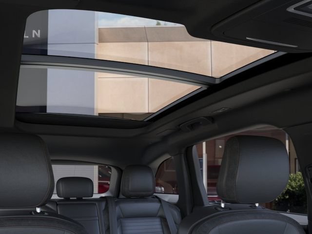 New 2024 Lincoln Nautilus Reserve w/ Equipment Group 203A AWD/4WD image 22
