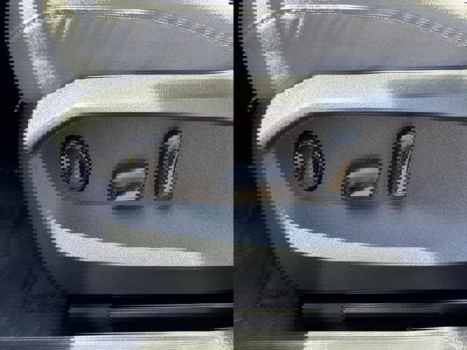 Used 2022 Volkswagen Taos SE image 20