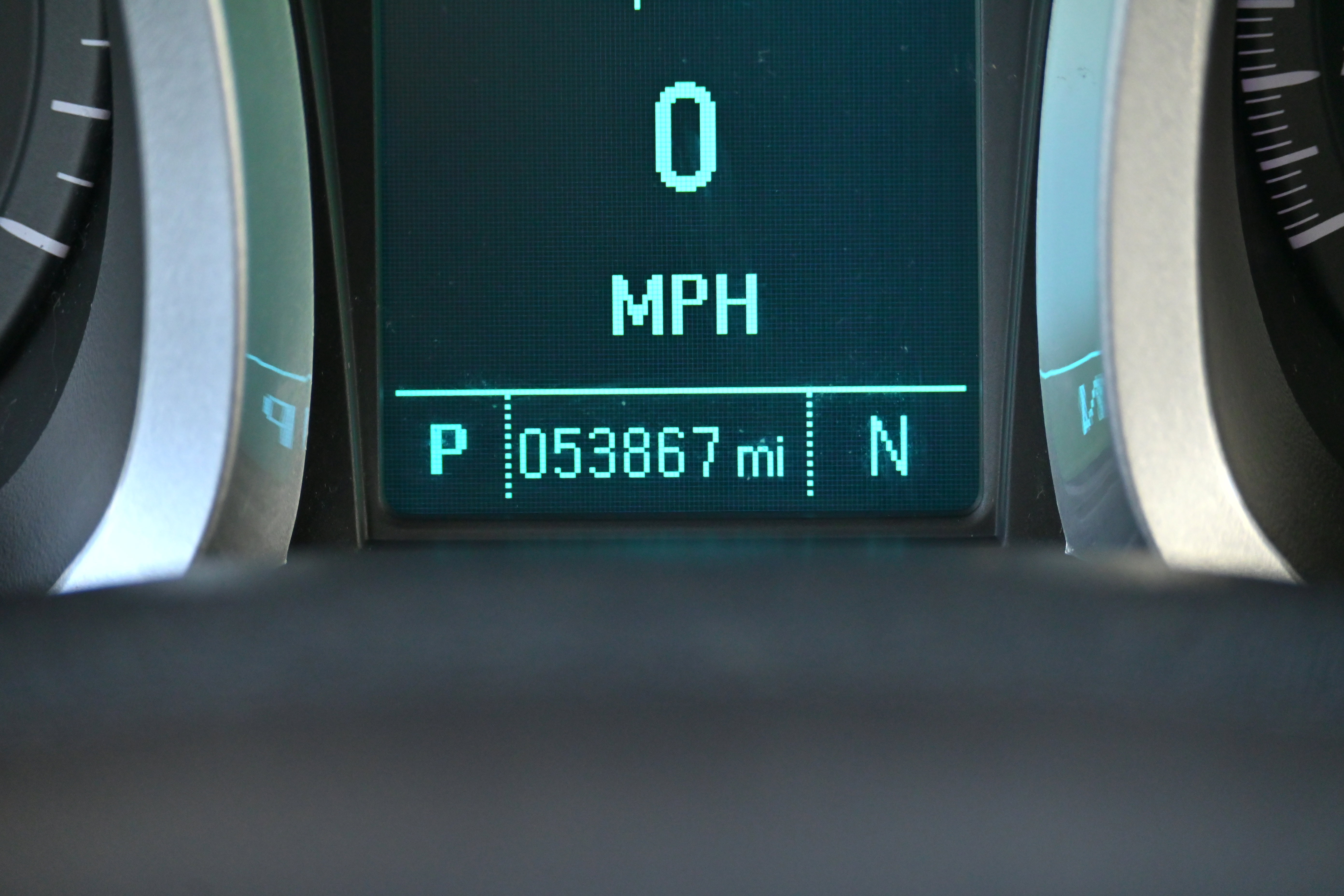 Used 2017 Chevrolet Equinox Premier w/ Enhanced Convenience Package image 23