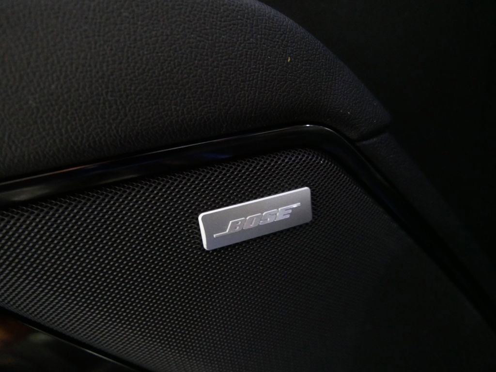 Used 2023 GMC Sierra 1500 AT4 w/ AT4 Preferred Package image 17