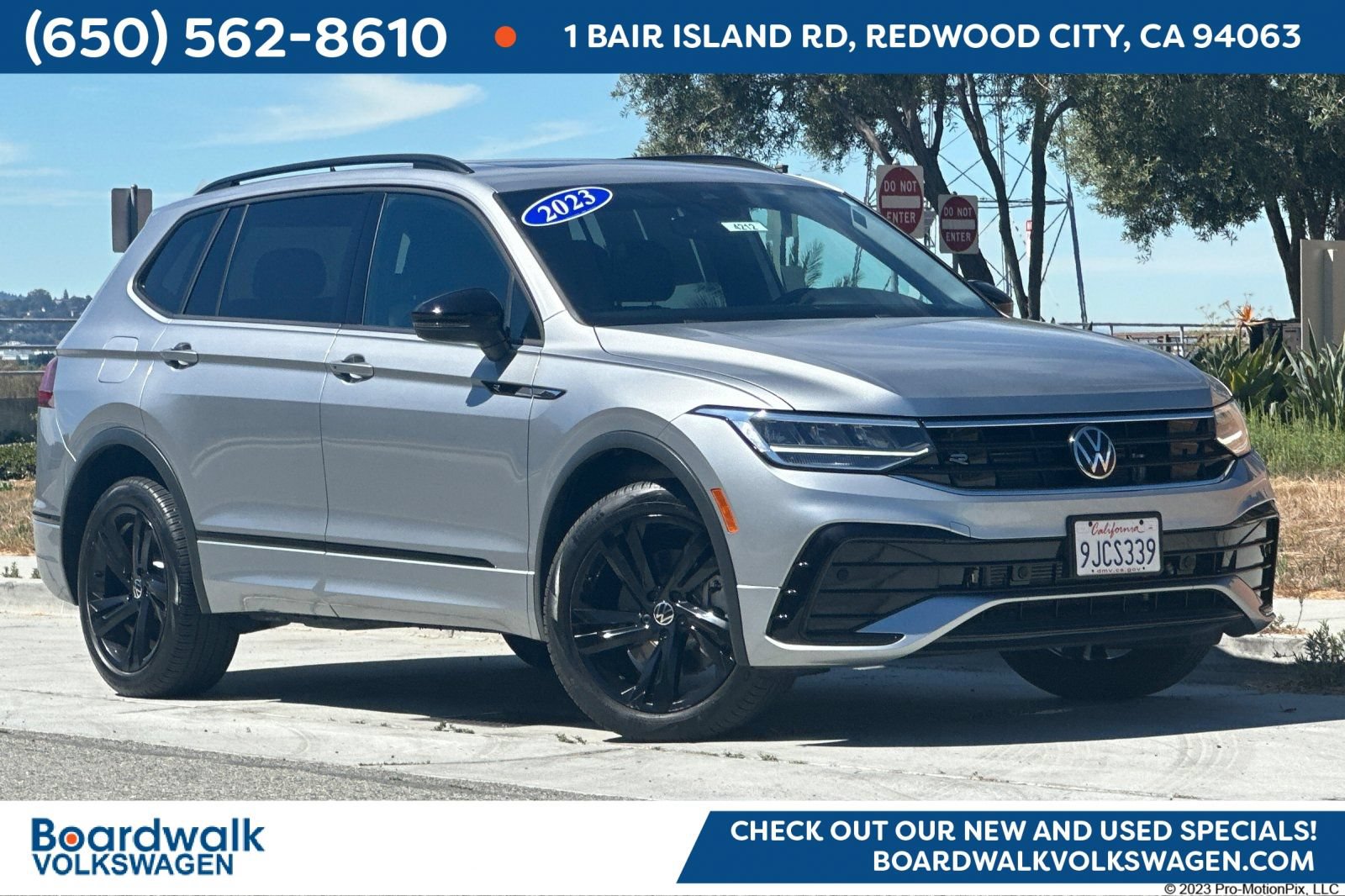 Used 2023 Volkswagen Tiguan SE R-Line AWD/4WD image 1